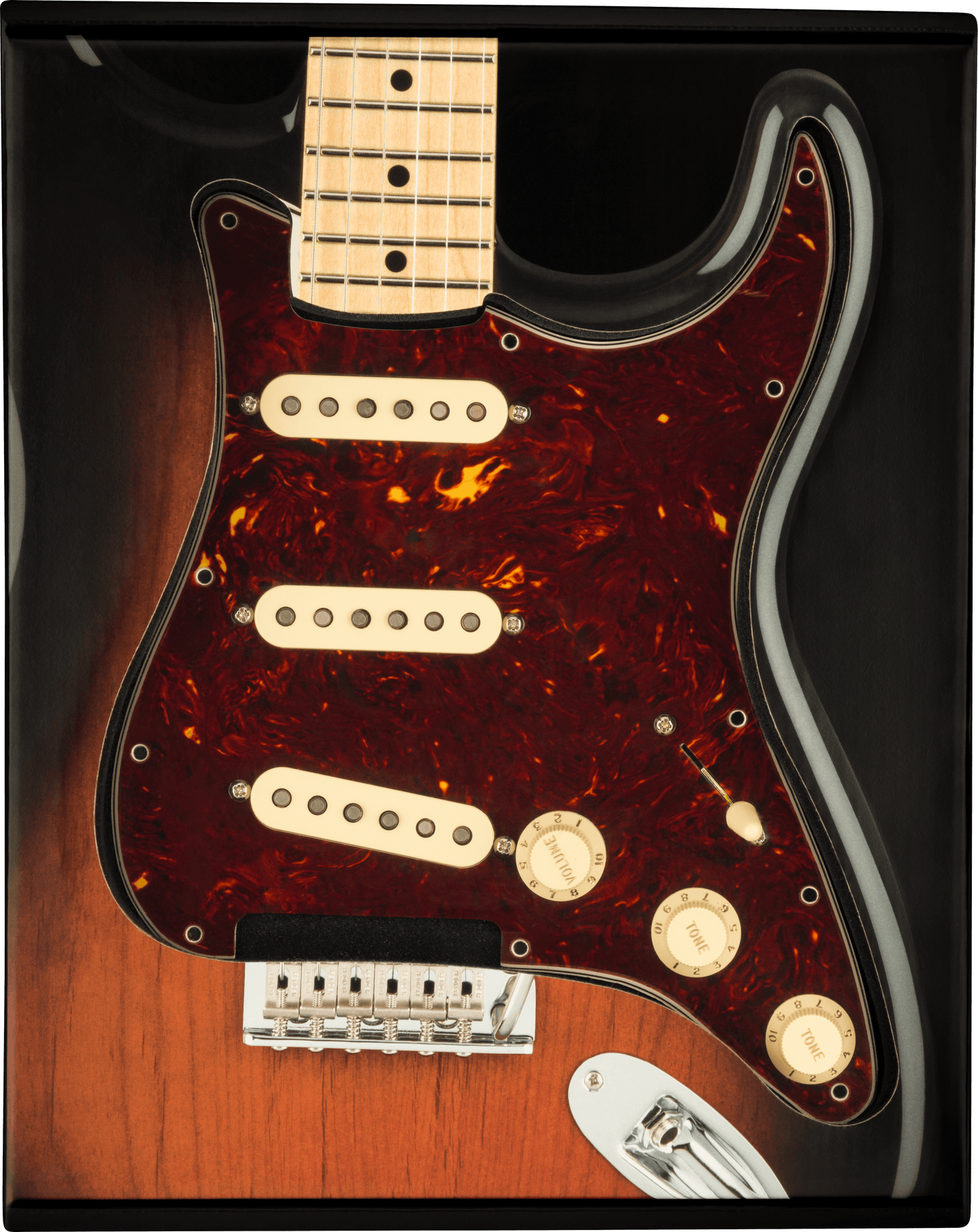 Pre-Wired Strat® Pickguard, Original '57/'62 SSS